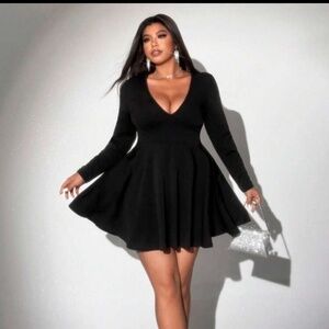 NWT Viva Relle Women Plus Size Sexy Deep V-Neck Hollow Revealing Bust A-Line Pep